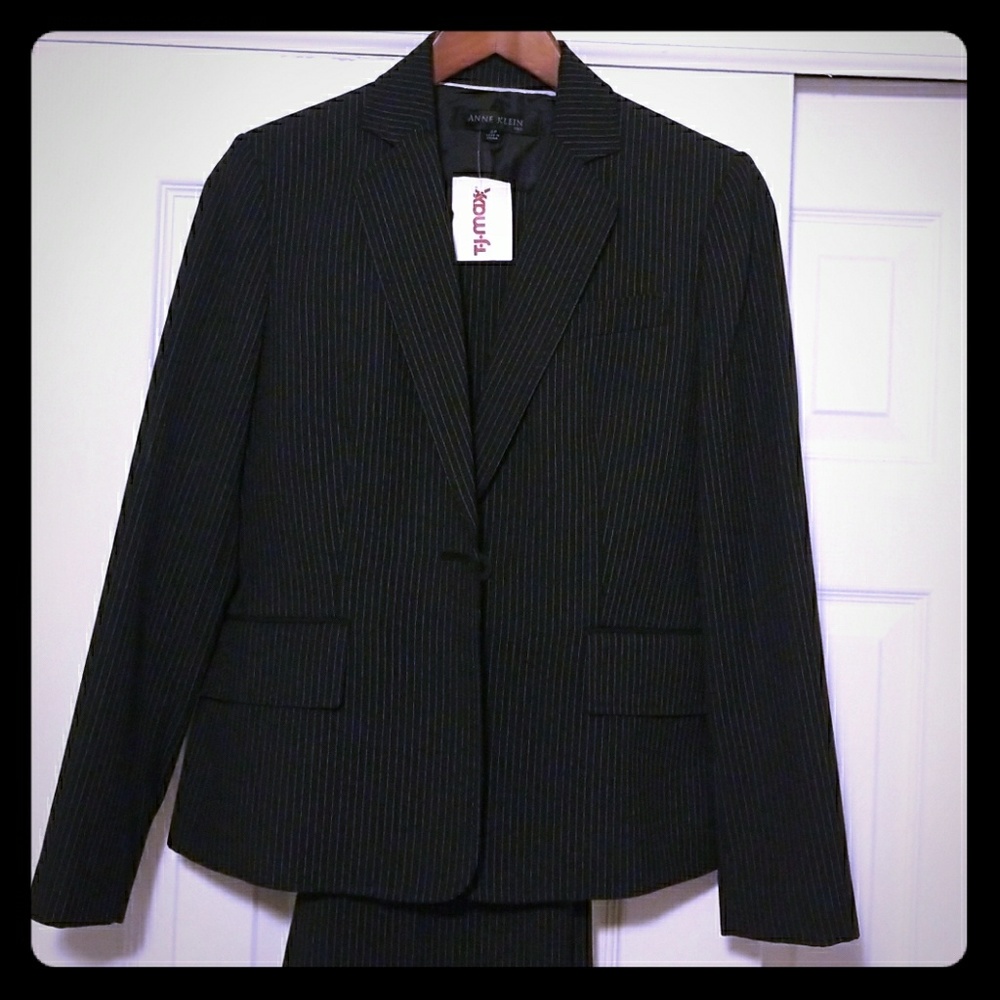 Ann Klein Women Suit 4P